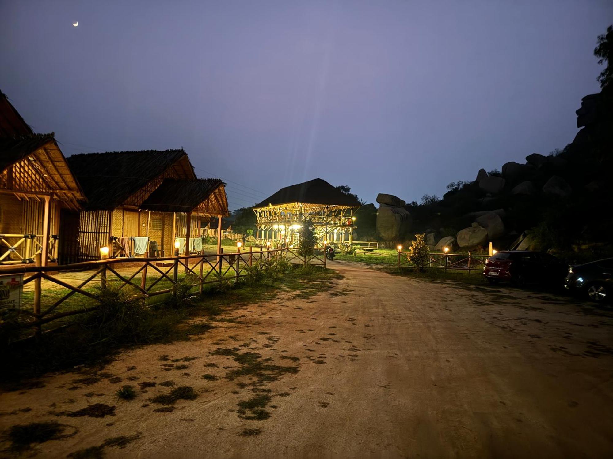 Hill Stone View Hampi Ξενοδοχείο Εξωτερικό φωτογραφία